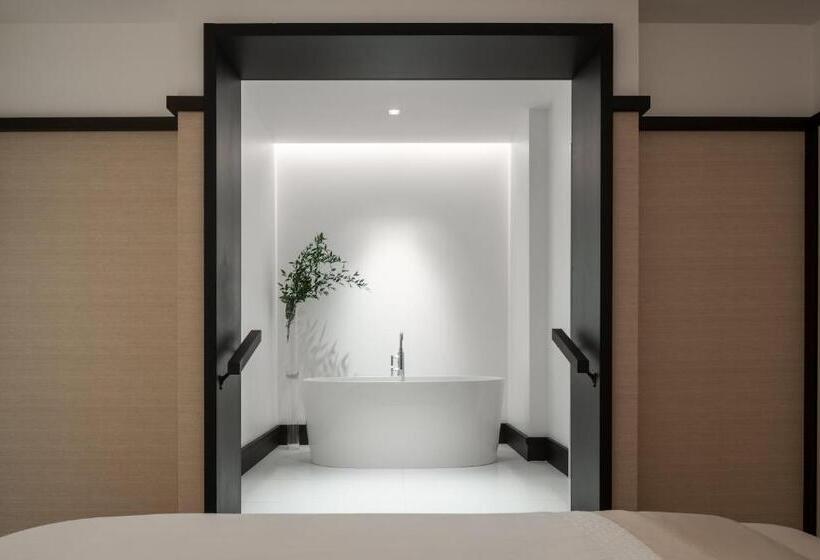 Four Seasons Hotel Montreal