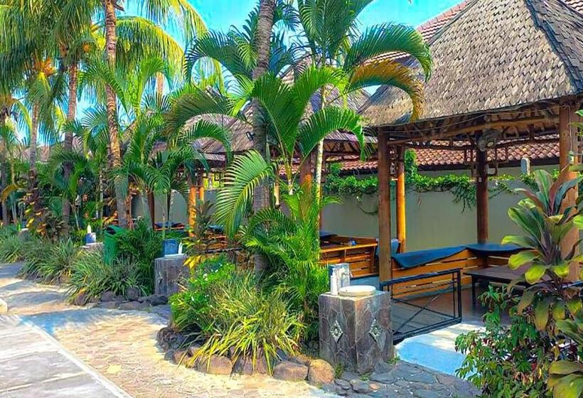 בית מלון כפרי Kuraya Residence Lampung