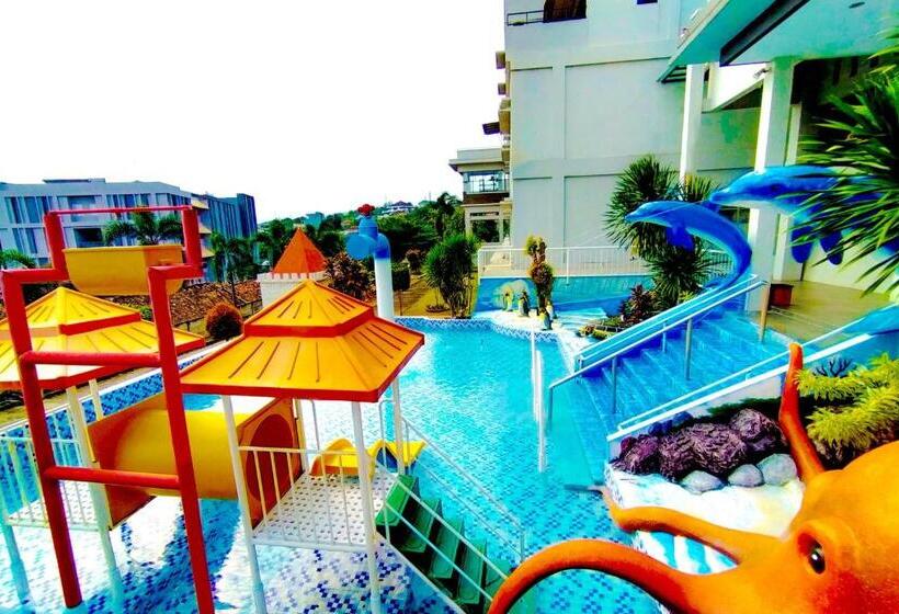 בית מלון כפרי Kuraya Residence Lampung