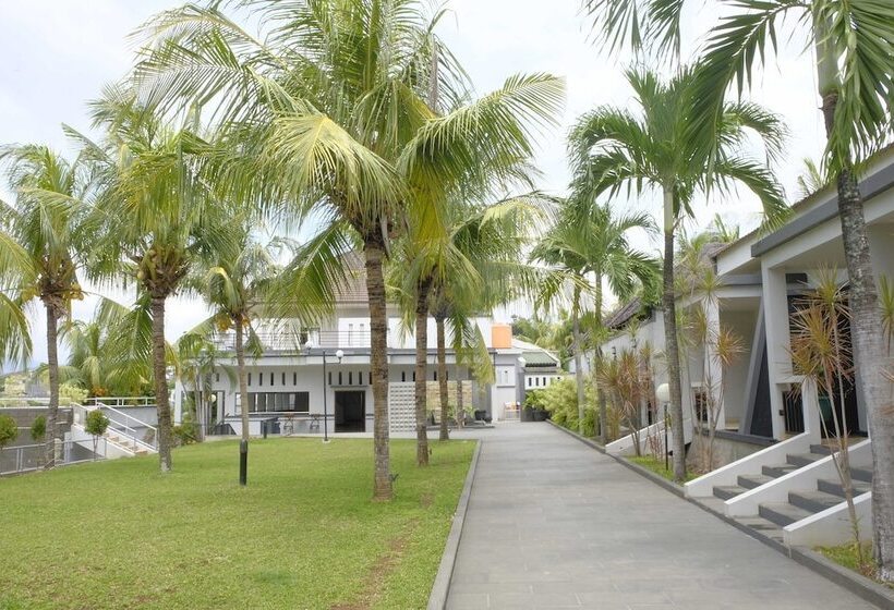 Отель Kuraya Residence Lampung