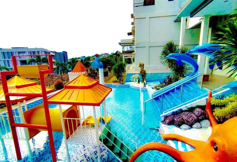 בית מלון כפרי Kuraya Residence Lampung