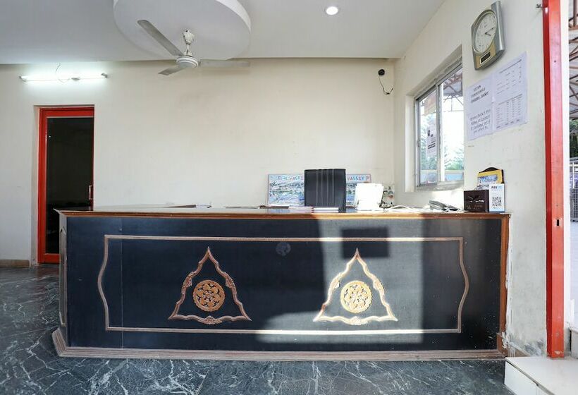 בית מלון כפרי Oyo 19862 The Fun Valley