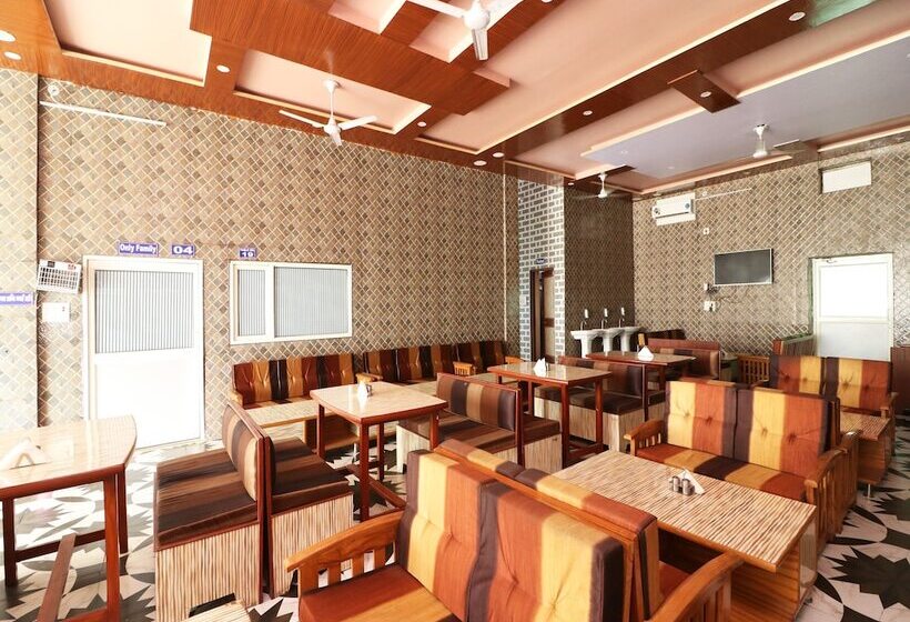 هتل Oyo 22646 Jyoti