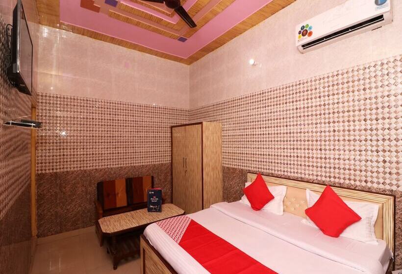 هتل Oyo 22646 Jyoti