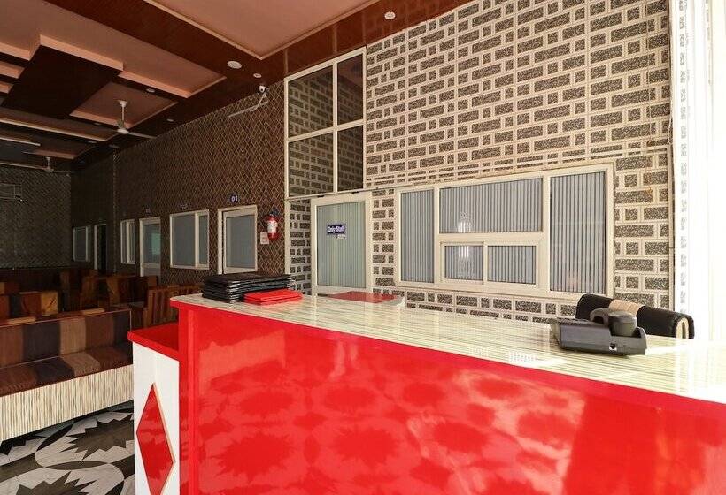 هتل Oyo 22646 Jyoti