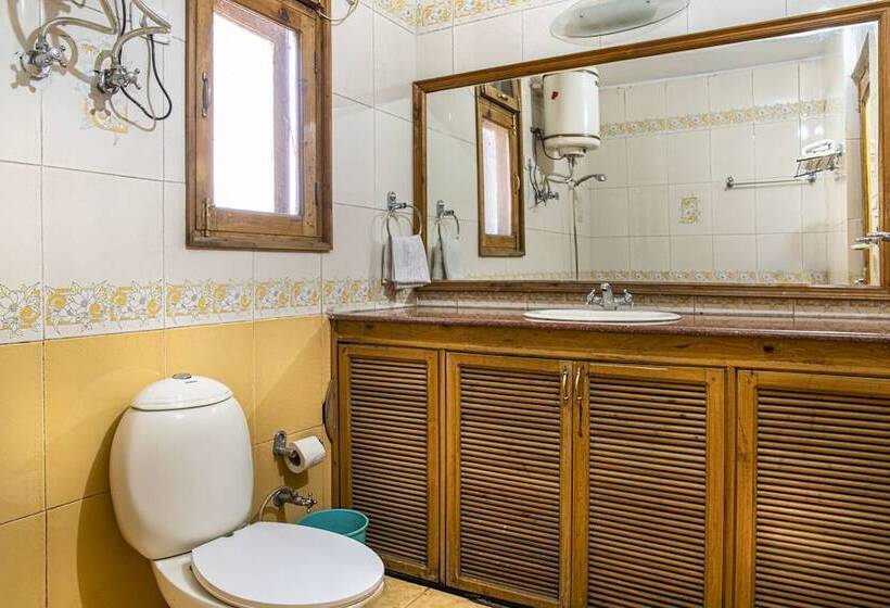 فندق Echor Backwoods Villa Narkanda