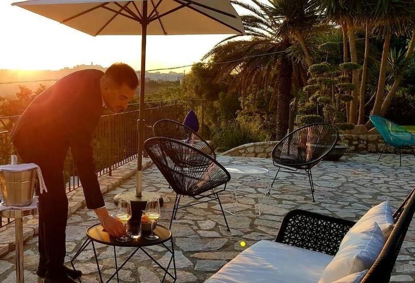 בית מלון כפרי Villa Flora Relais