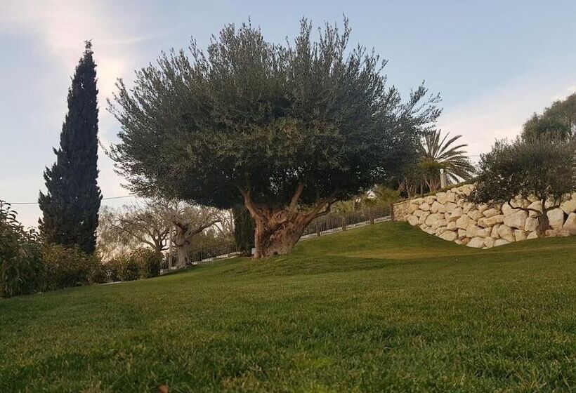 בית מלון כפרי Villa Flora Relais