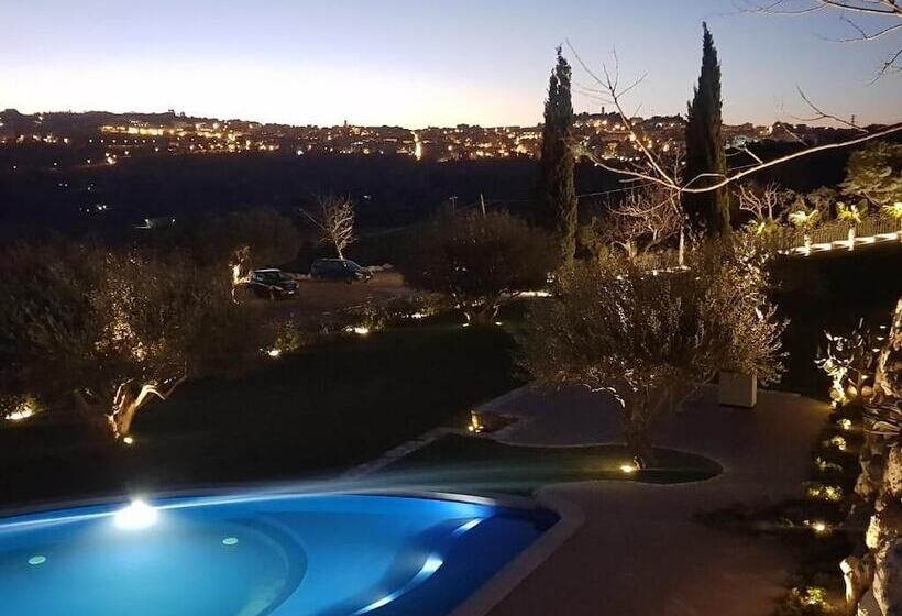 בית מלון כפרי Villa Flora Relais