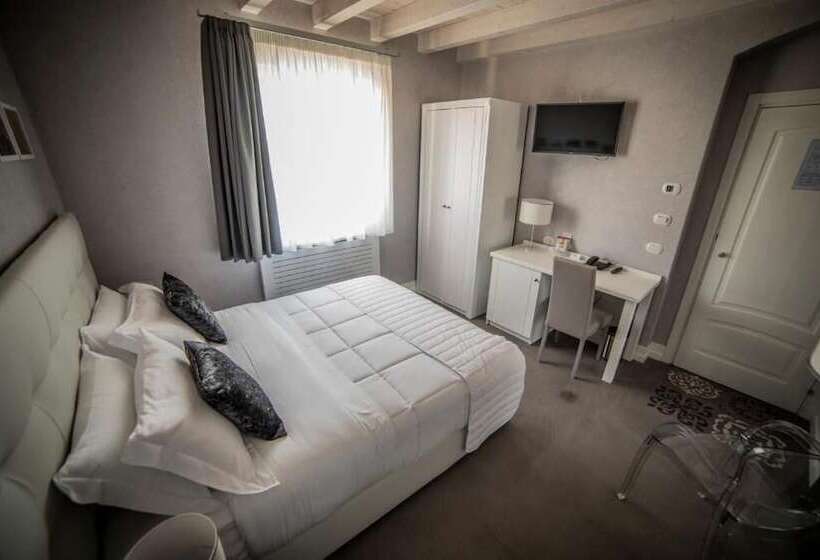 בית מלון כפרי Villa Flora Relais