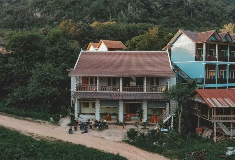 بنسيون Arthith Guesthouse