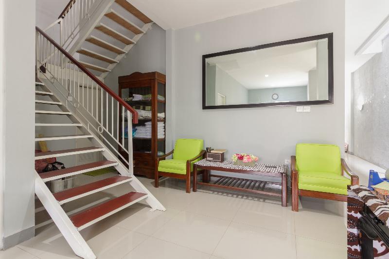 膳宿费 Reddoorz Near Itc Cipulir Mas