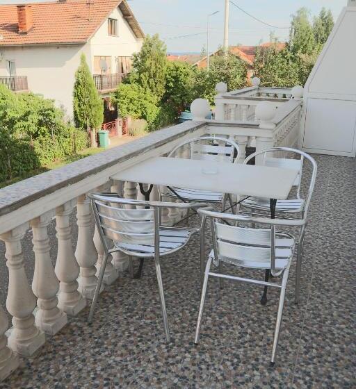 پانسیون Sobe Apartmani Modriča