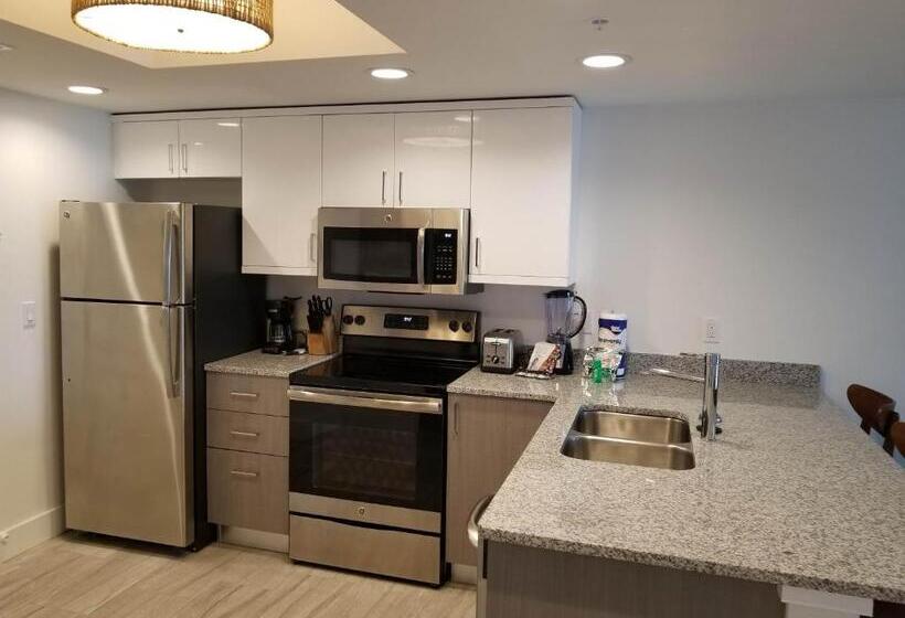 Provident Oceana Beachfront Suites