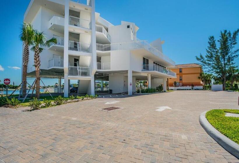 Provident Oceana Beachfront Suites