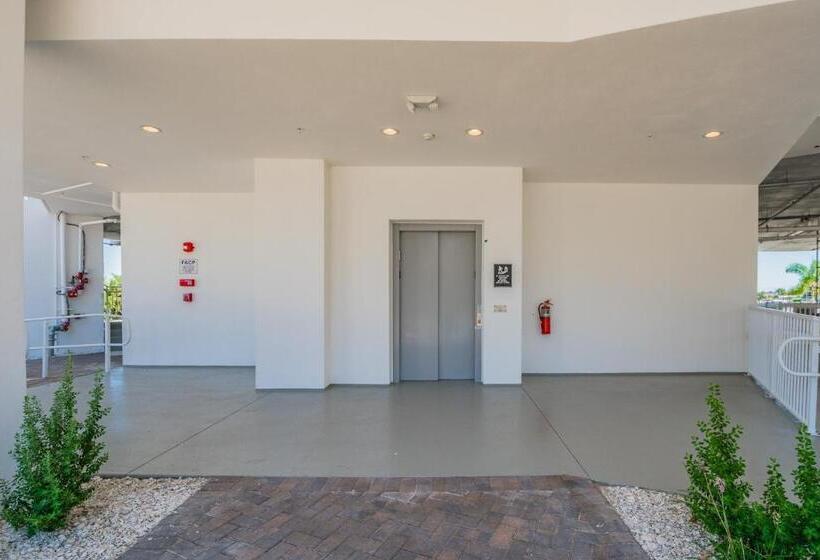 Provident Oceana Beachfront Suites