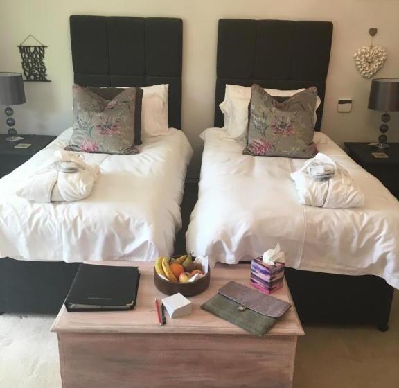 צימר Buckton Farmhouse