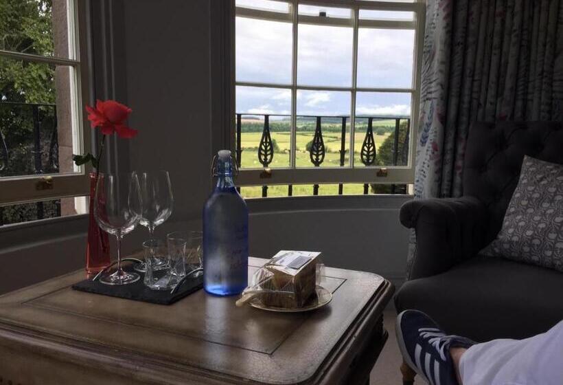 צימר Buckton Farmhouse