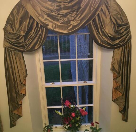 צימר Buckton Farmhouse