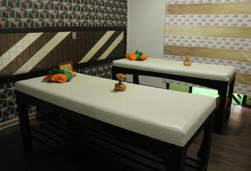 בית מלון כפרי Castillo Resort