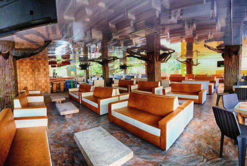 בית מלון כפרי Castillo Resort