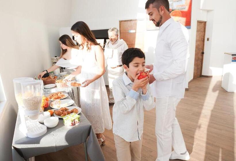 فندق Domos Dream