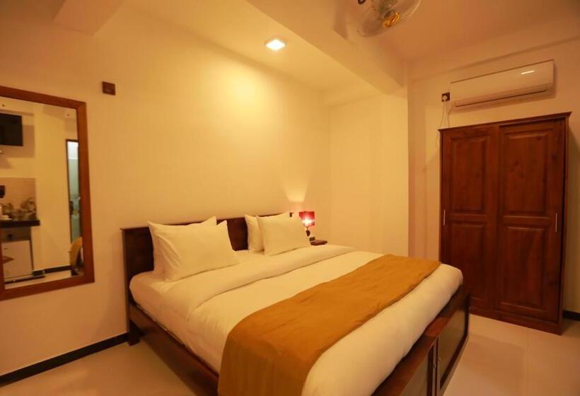 هتل Opulence Colombo