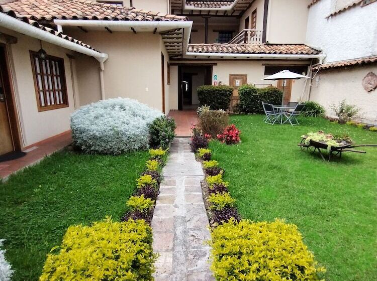 ホテル Raymipampa