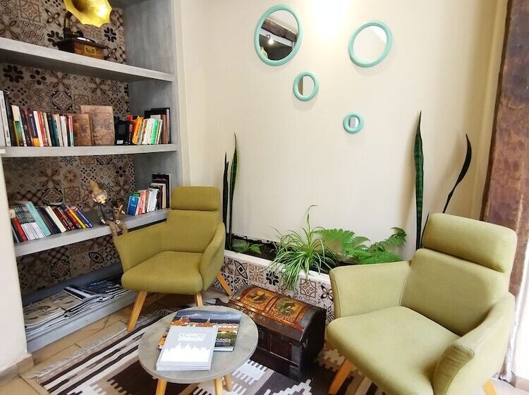 ホテル Raymipampa