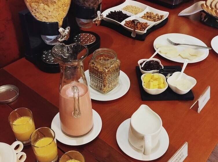 ホテル Raymipampa