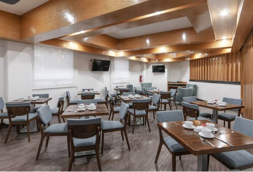 Отель San Lucas