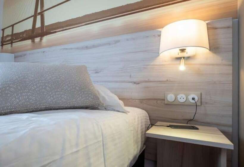 酒店 The Originals City, Hôtel Acadine, Pontaudemer