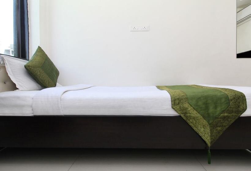 酒店 Treebo Trip Drona Inn