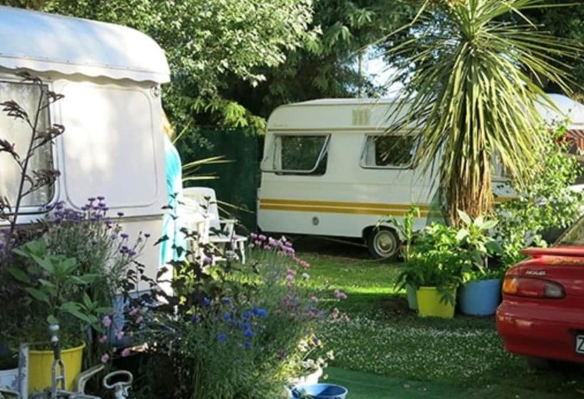 מוטל Glenmark Holiday Park