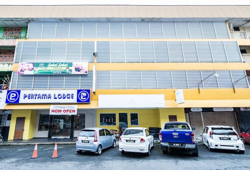 מוטל Pertama Lodge