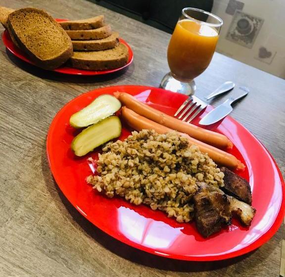 بنسيون Anna S Home