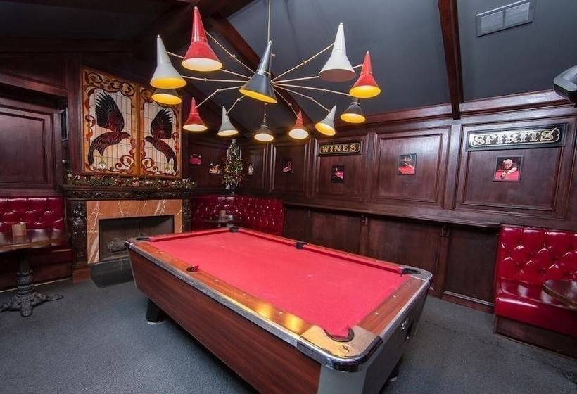 The Raven Resort