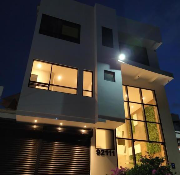 הוסטל Boutique M