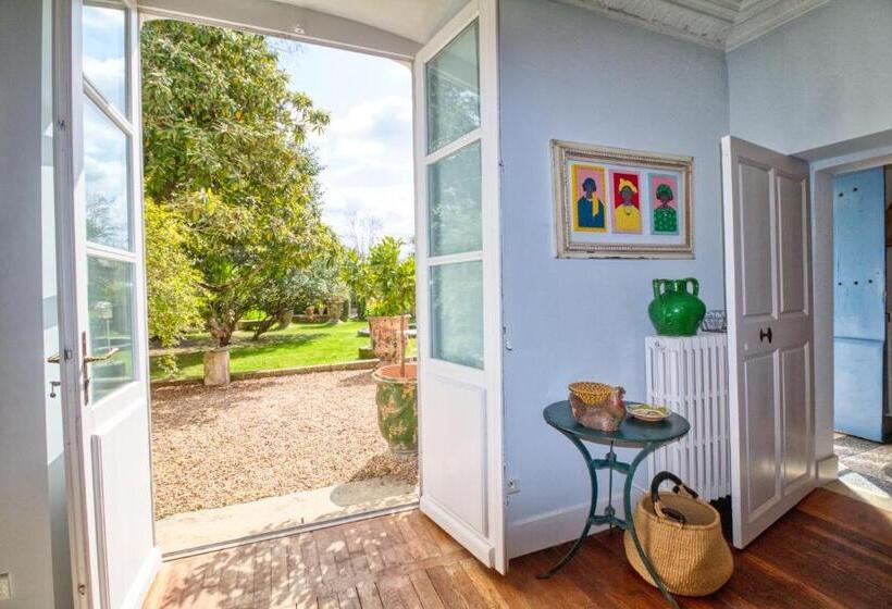 مبيت وإفطار Mas D Escattes