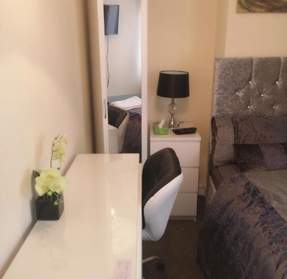 住宿加早餐  Red Carpet Guesthouse