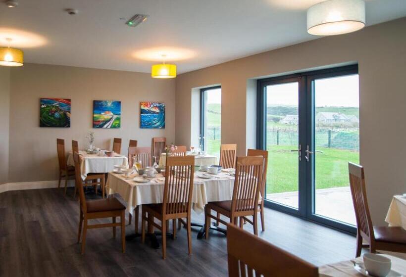 مبيت وإفطار Sheedy's Doolin