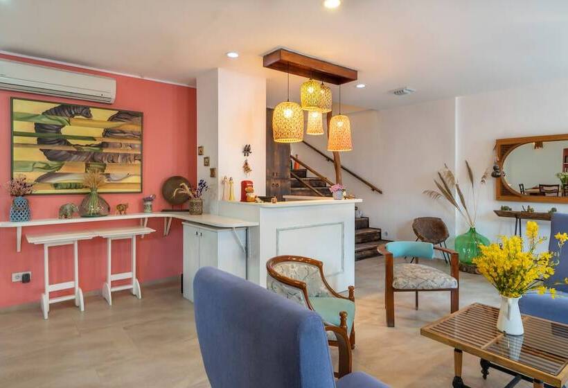 ホテル Bouti Ayvalık