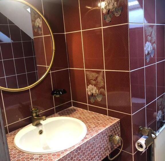 فندق Hostellerie De La Chapelle