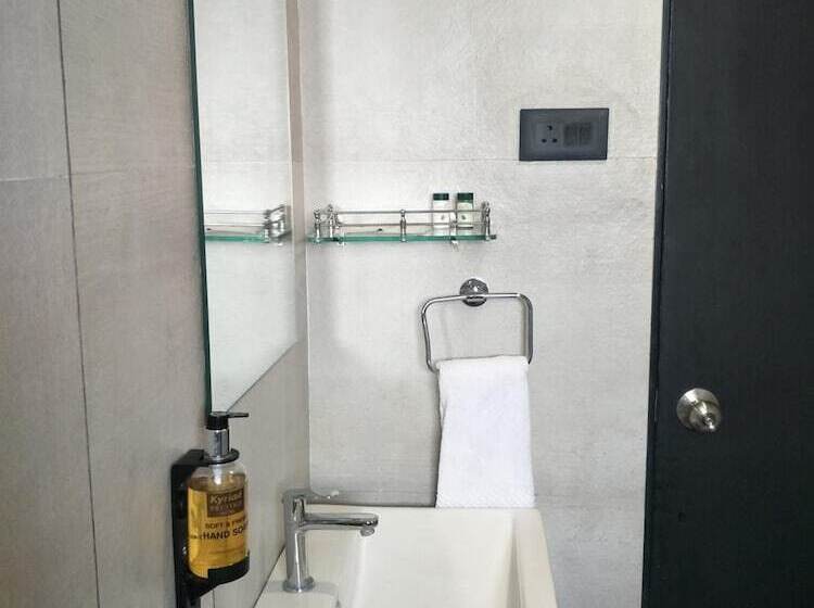 Kyriad Hotel Solapur By Othpl