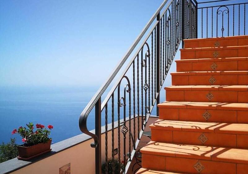 Отель San Giacomo Relais