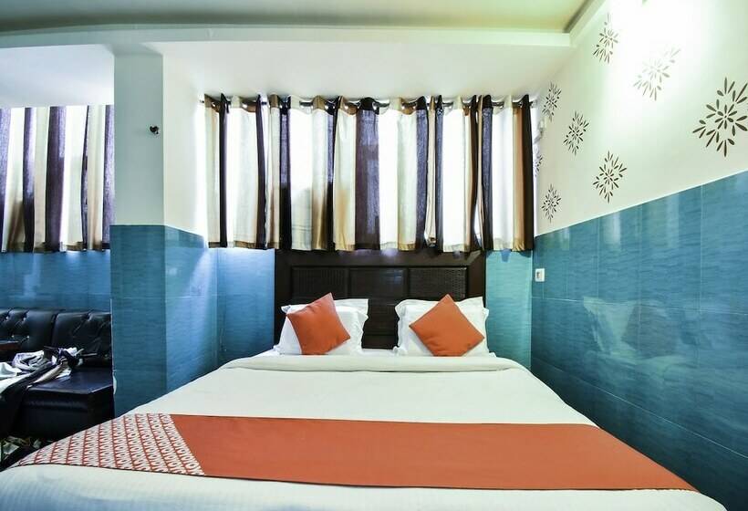 Oyo 22424 Hotel Vice Roy