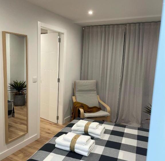 פנסיון Bienvenidos Rooms Xàtiva