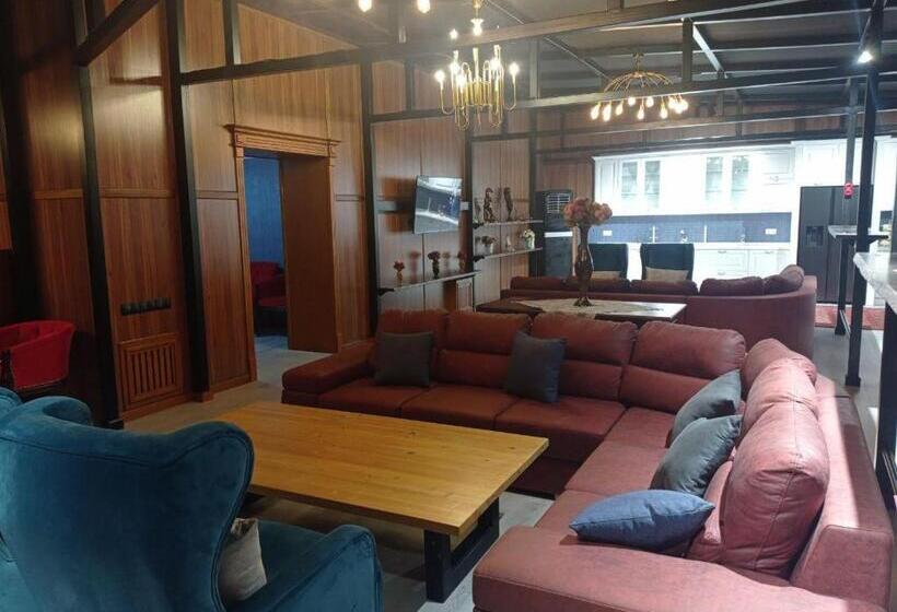 פנסיון Comfortable Home Stay