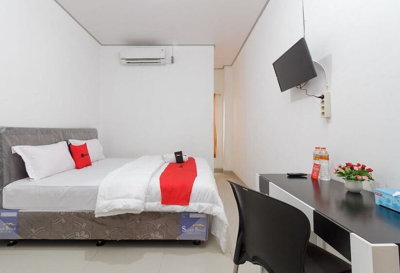Пансион Reddoorz Syariah Near Rsu Suaka Insan Banjarmasin