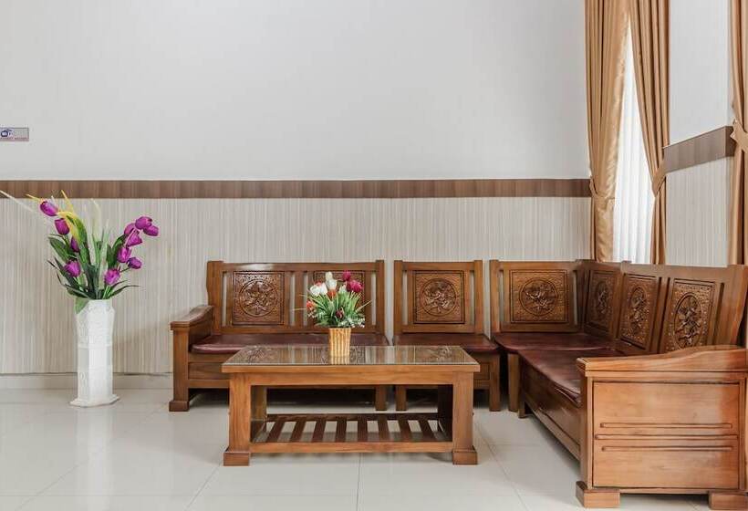 Пансион Reddoorz Syariah Near Rsu Suaka Insan Banjarmasin